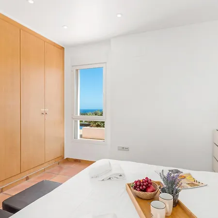 Moderna - Plusholidays Calpe
