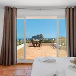 Moderna - Plusholidays